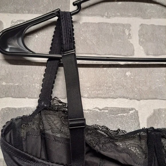 Skims Womens Satin Lace Black Floral Sexy Bra Full Coverage Size 36DD - Picture 8 of 10